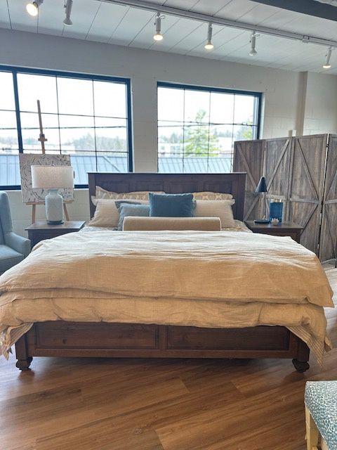 Stanton King Panel Bed