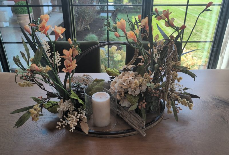 Peach Freesia Candie Iron Centerpiece