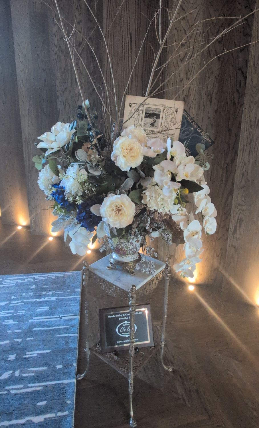 Floral blue+white