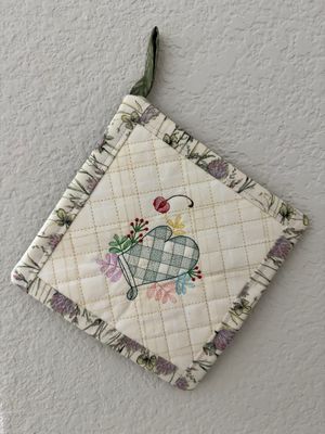 Charming, Quilted Potholder with Floral and Oven-Mitt Embroidery