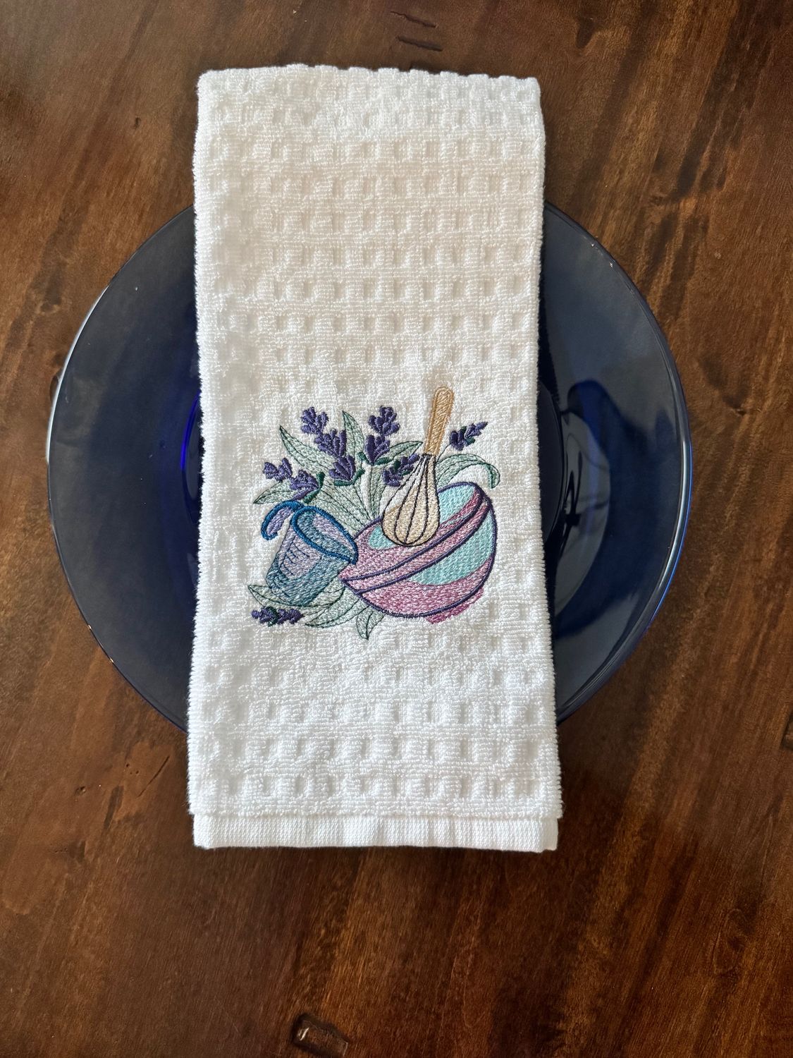 Elegant embroidered dish towel with vintage baking theme