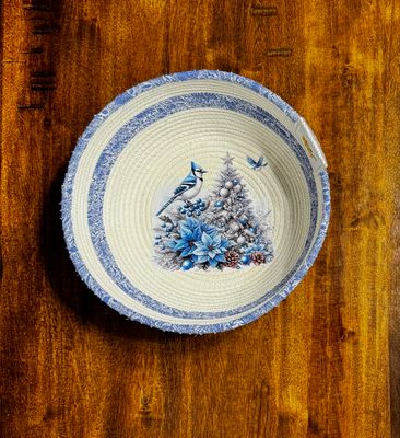 Winter Bluejay &amp; Dove Rope Bowl – Snowy Christmas Bird Basket | Handmade Cotton Bowl