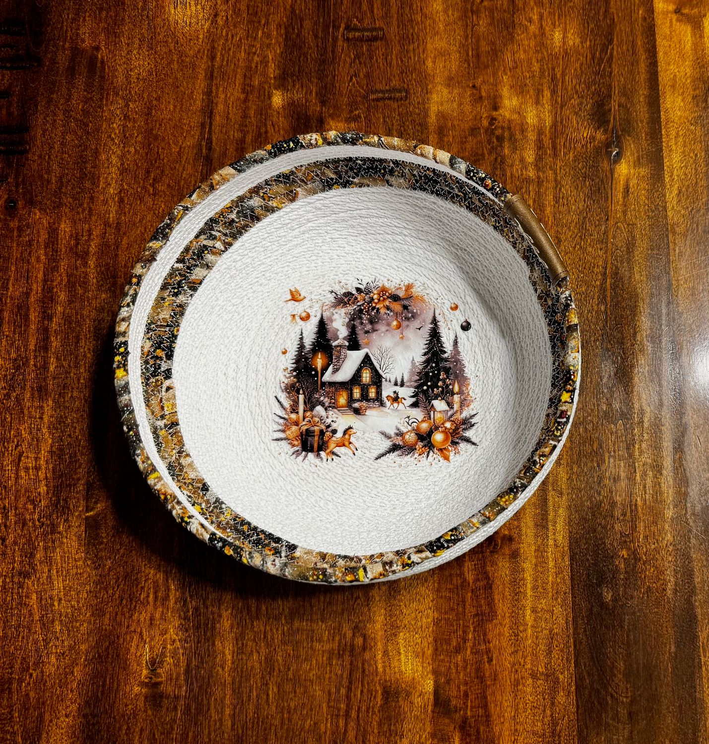 Christmas Black &amp; Gold Houses Rope Bowl – Cozy Winter Cabin Décor | Handmade Fabric Coil Basket