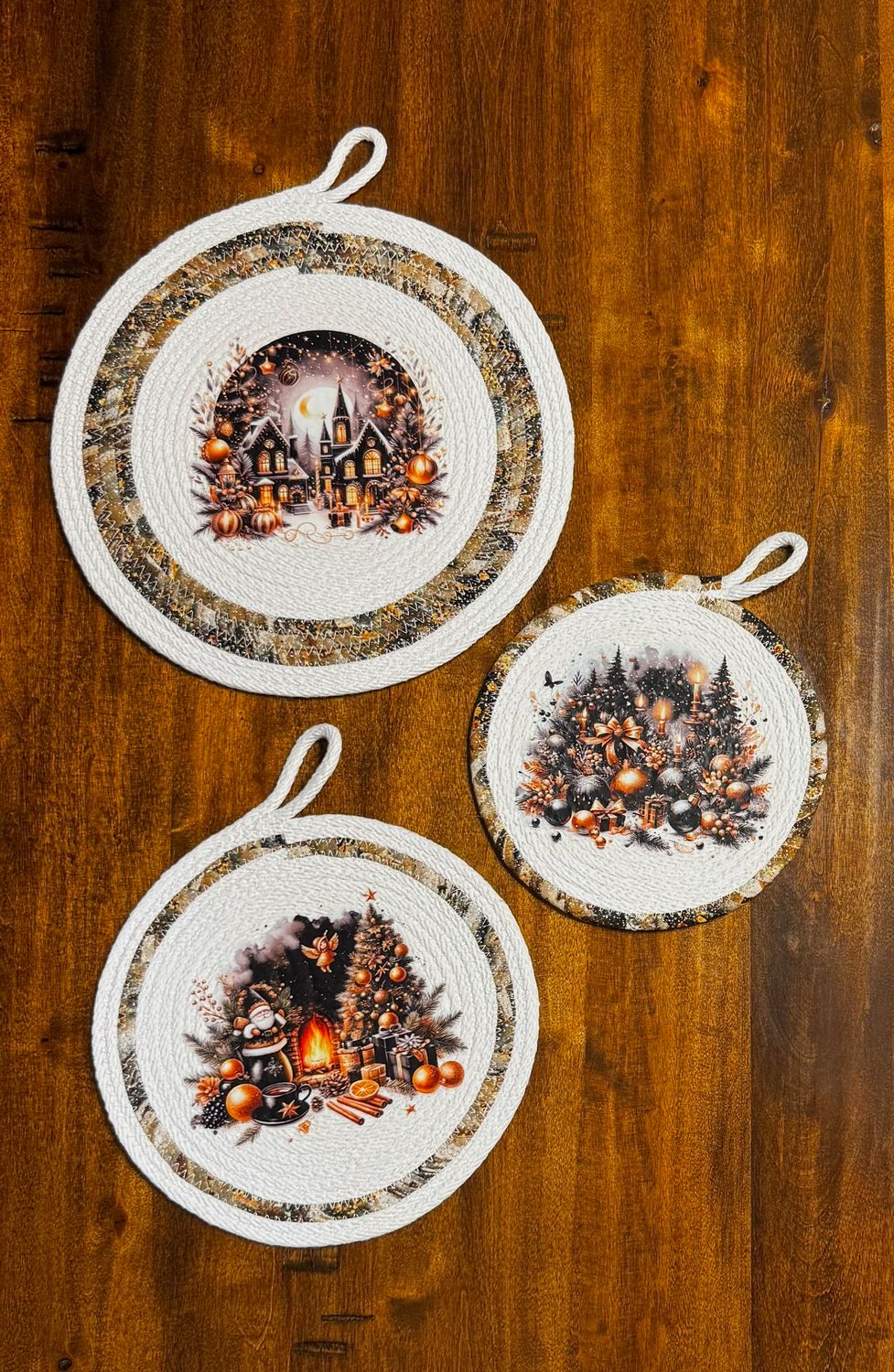 Christmas Black &amp; Gold Rope Trivets – Winter Cabin Decor