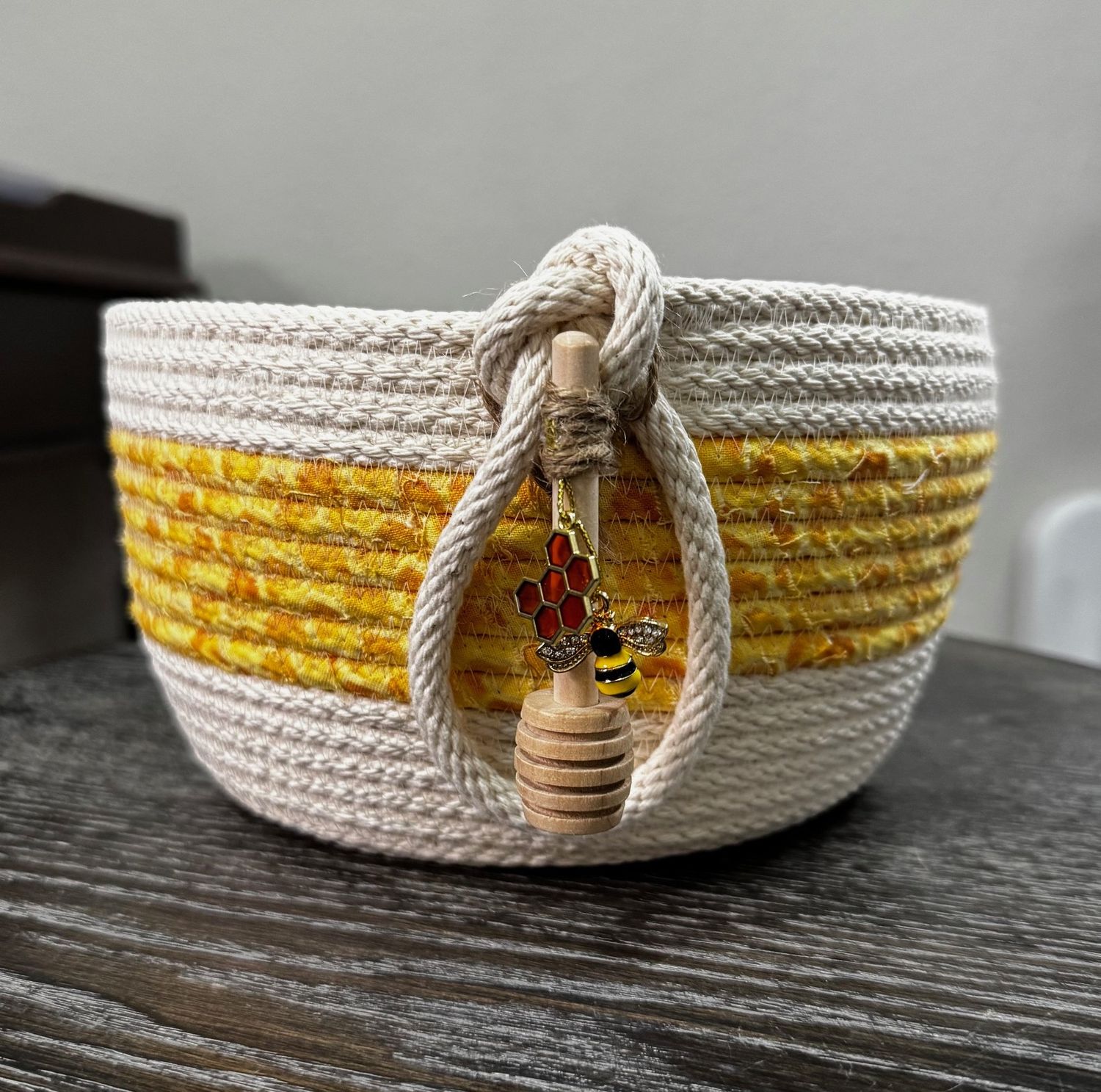 Handcrafted Bee Rope Bowl – Honeycomb Yellow Decorative Storage Basket