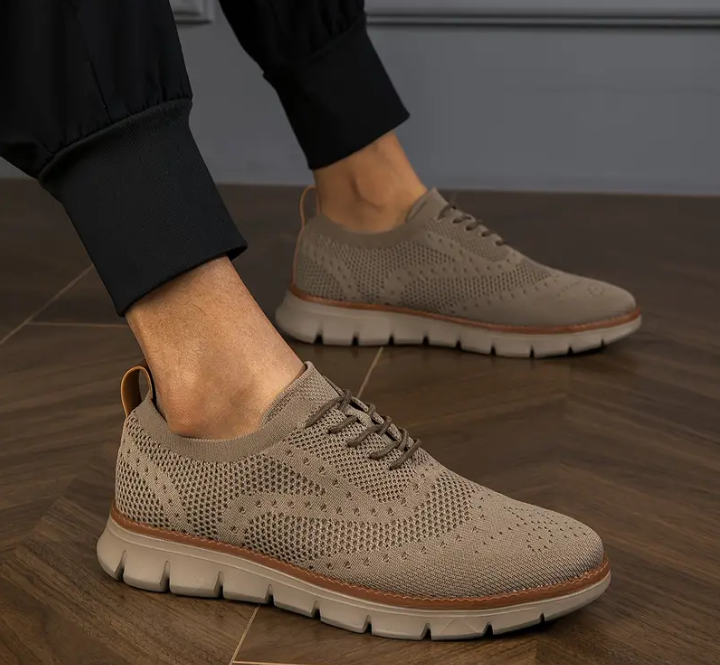 Men&#39;s Casual Lace Sneaker