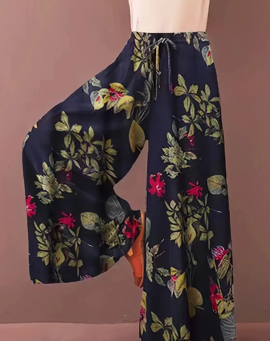 Curvelicious Leaf Print Wide Leg Pants