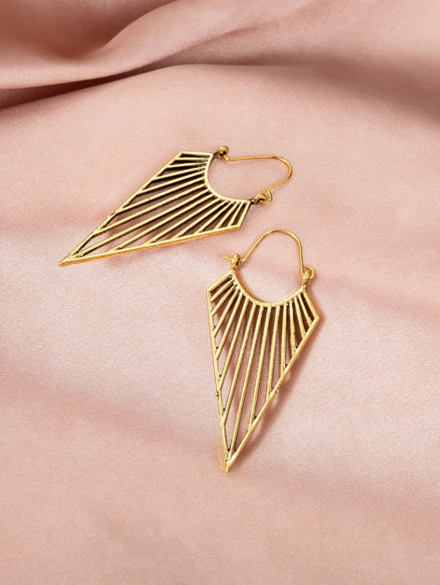 Hollow Out Triangle Design Hoop Earrings