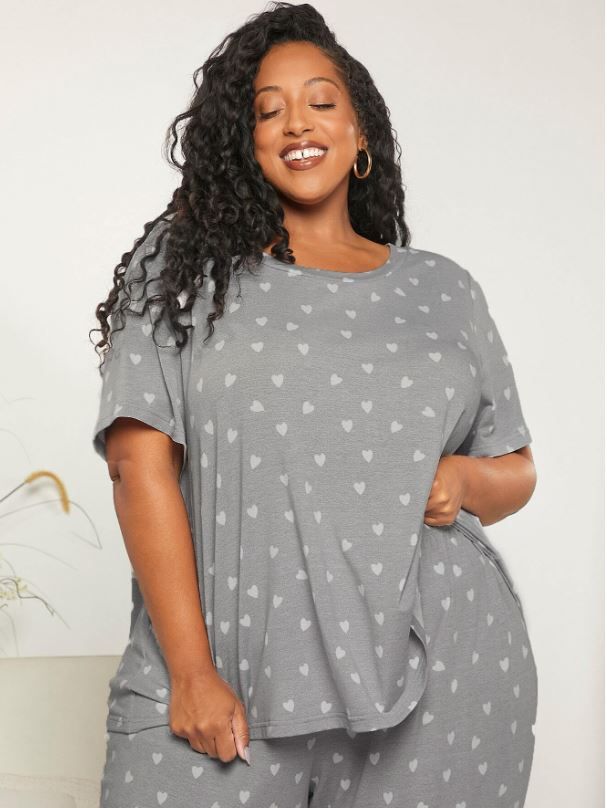 CURVE+ Heart Print Pajama Set