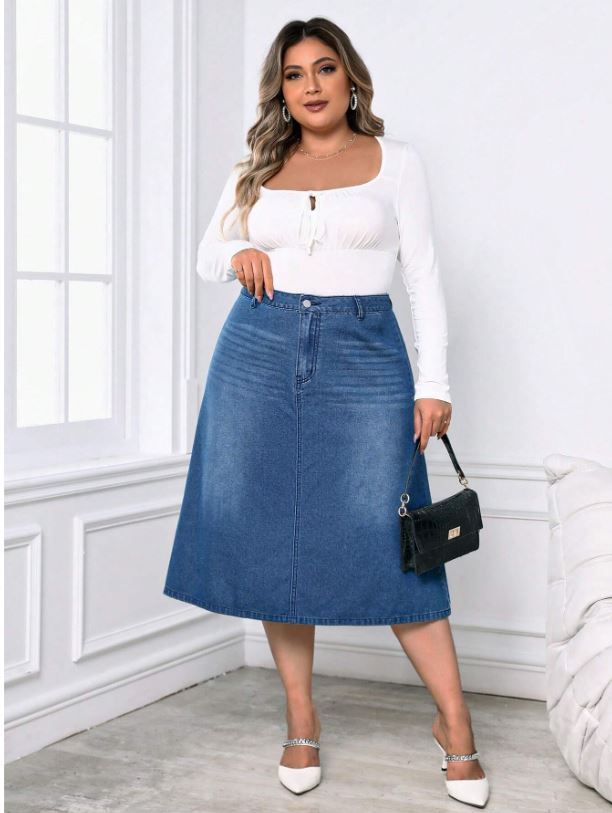 Privé Loose Fit Casual Denim Skirt