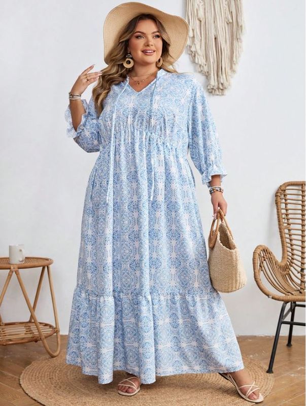 CURVE+ Women&#39;s Blue &amp; White Geometric Print Summer Holiday Maxi Dress