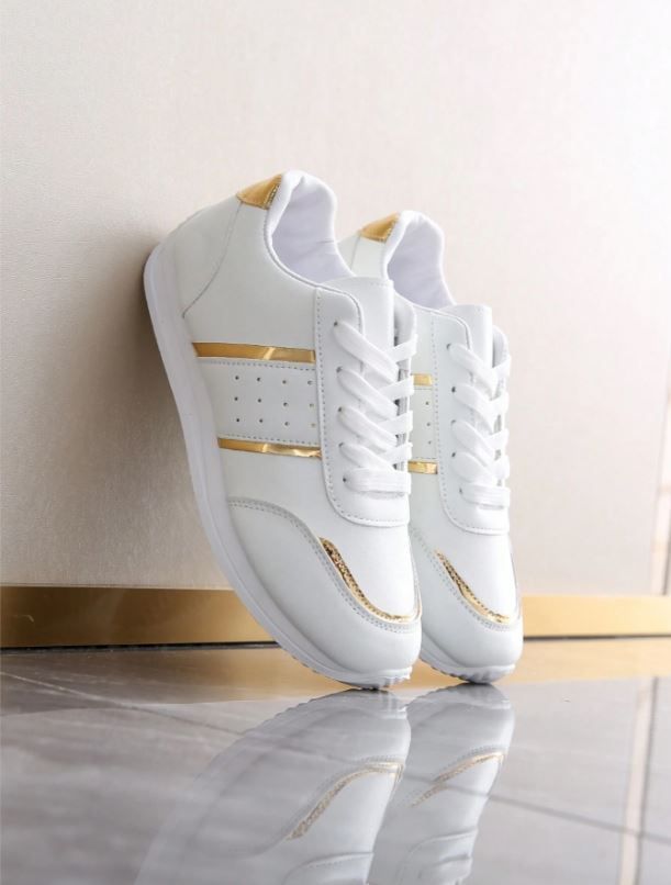 Lightweight Flat with Gold Detail Sneakers