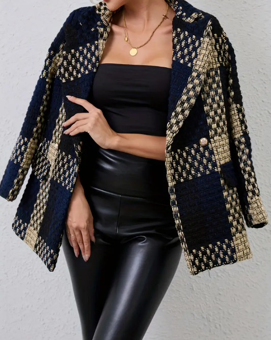 Chic Plaid Double-Breasted Blazer