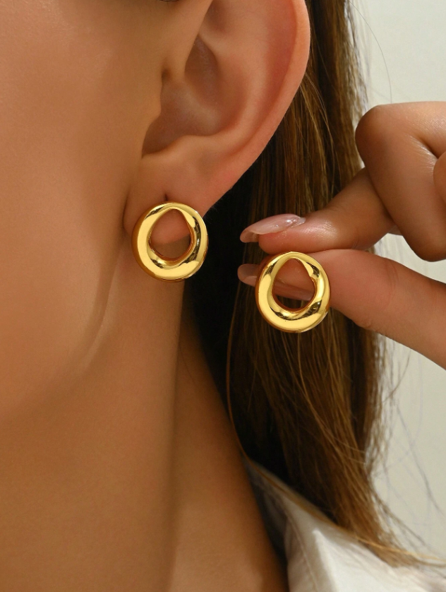 Hollow Circle Earrings