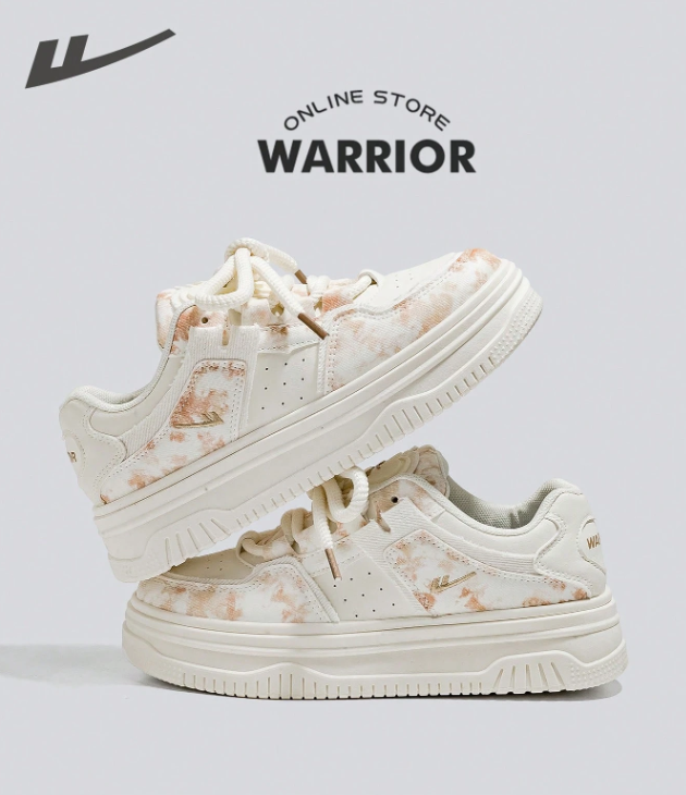 WARRIOR Pattern Print Sneakers