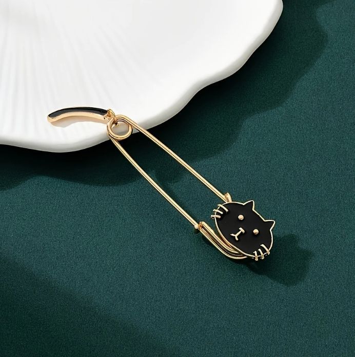 BROOCH Cat Pin