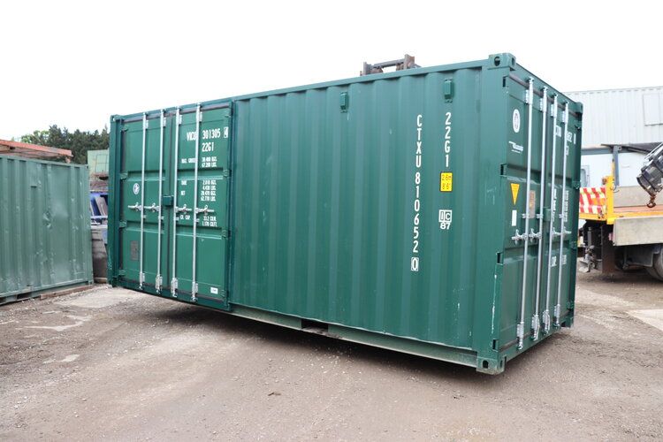 20x8&#39; Side Opening Storage Container