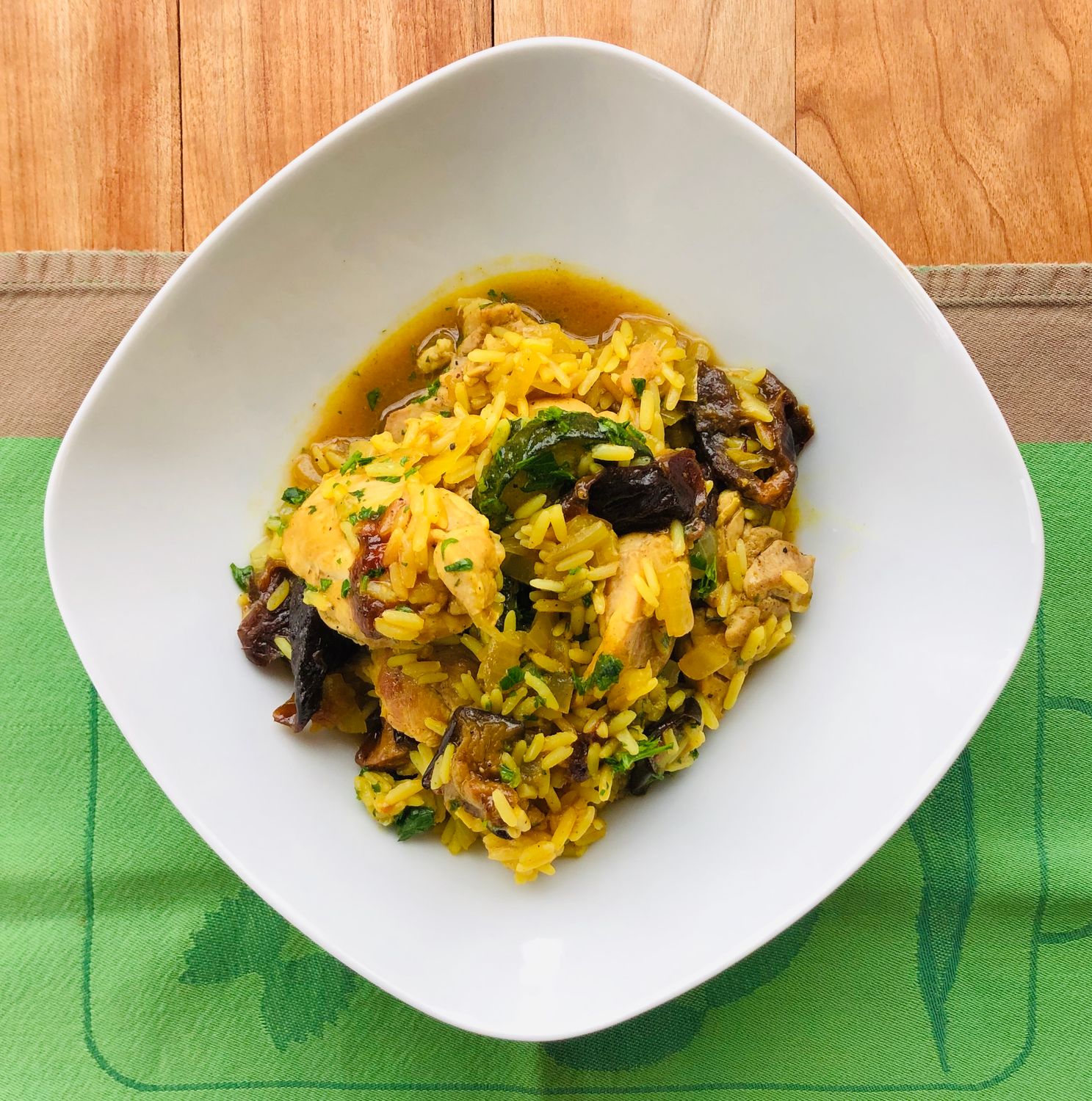Tajine de poulet aux pruneaux, Size: Individuel