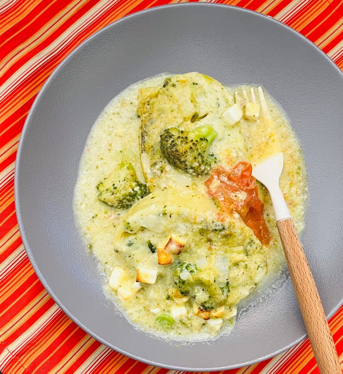 Rotolos (lasagne à l&#39;envers) crémeux au brocoli et feta, Size: Individuel