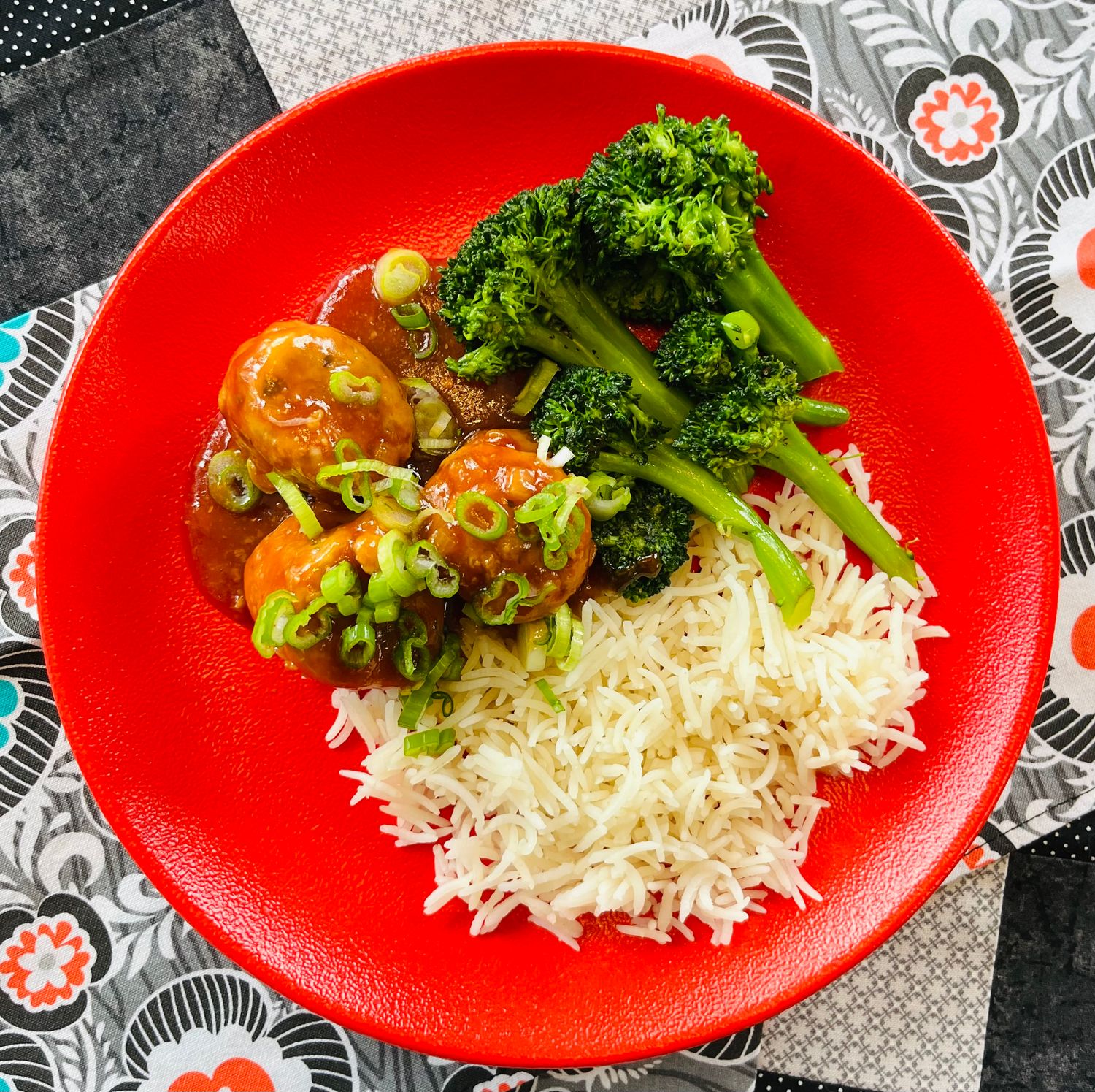 Boulettes de porc Général Tao, Size: Individuel avec riz