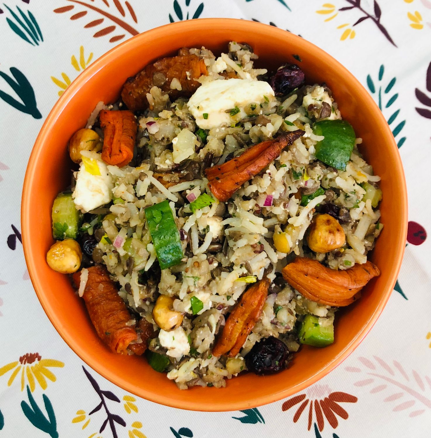 Salade de grains des Prairies aux carottes rôties et noisettes, Size: 500ml