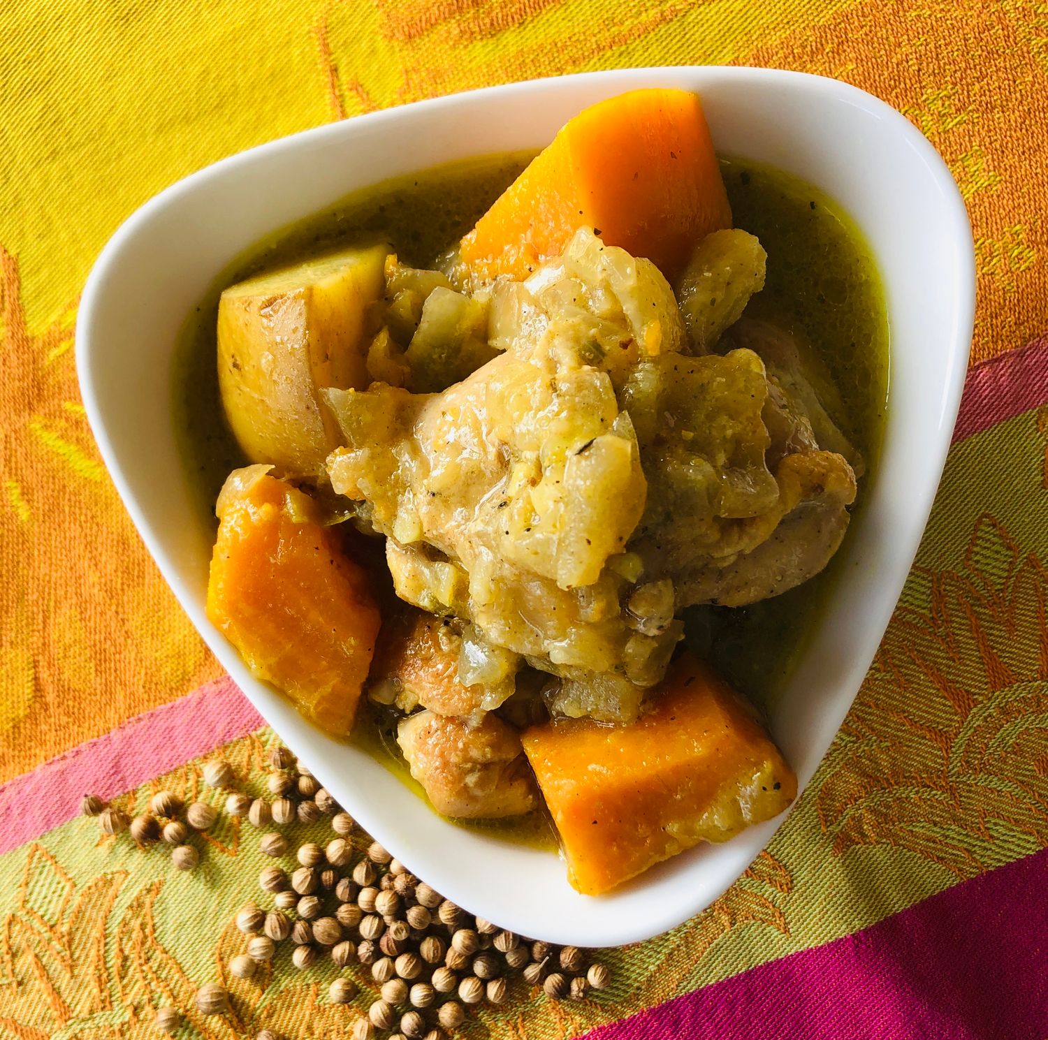 Poulet Colombo (braisé jamaïcain), Size: Individuel