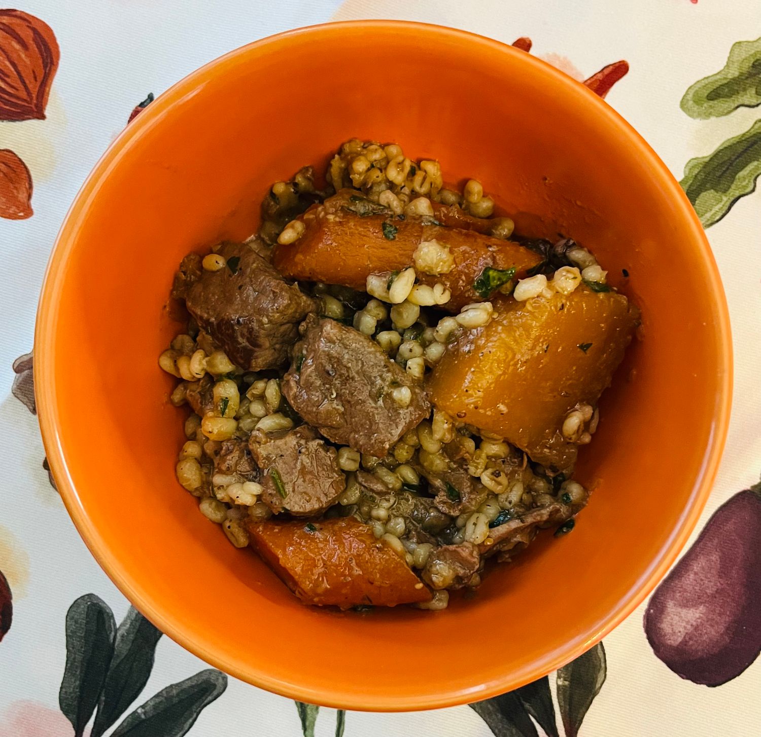 Mijoté de bœuf à la moutarde et orge, Size: Individuel