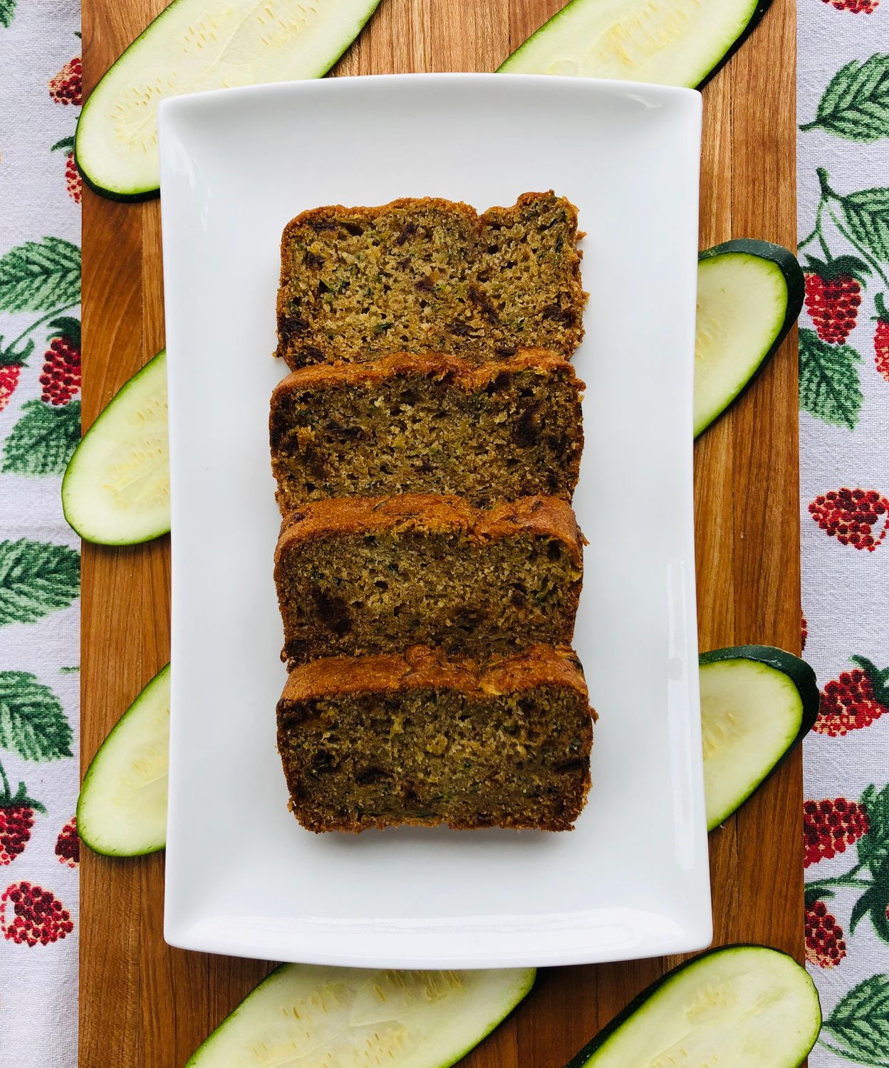 Pain aux courgettes et dattes, Size: familial