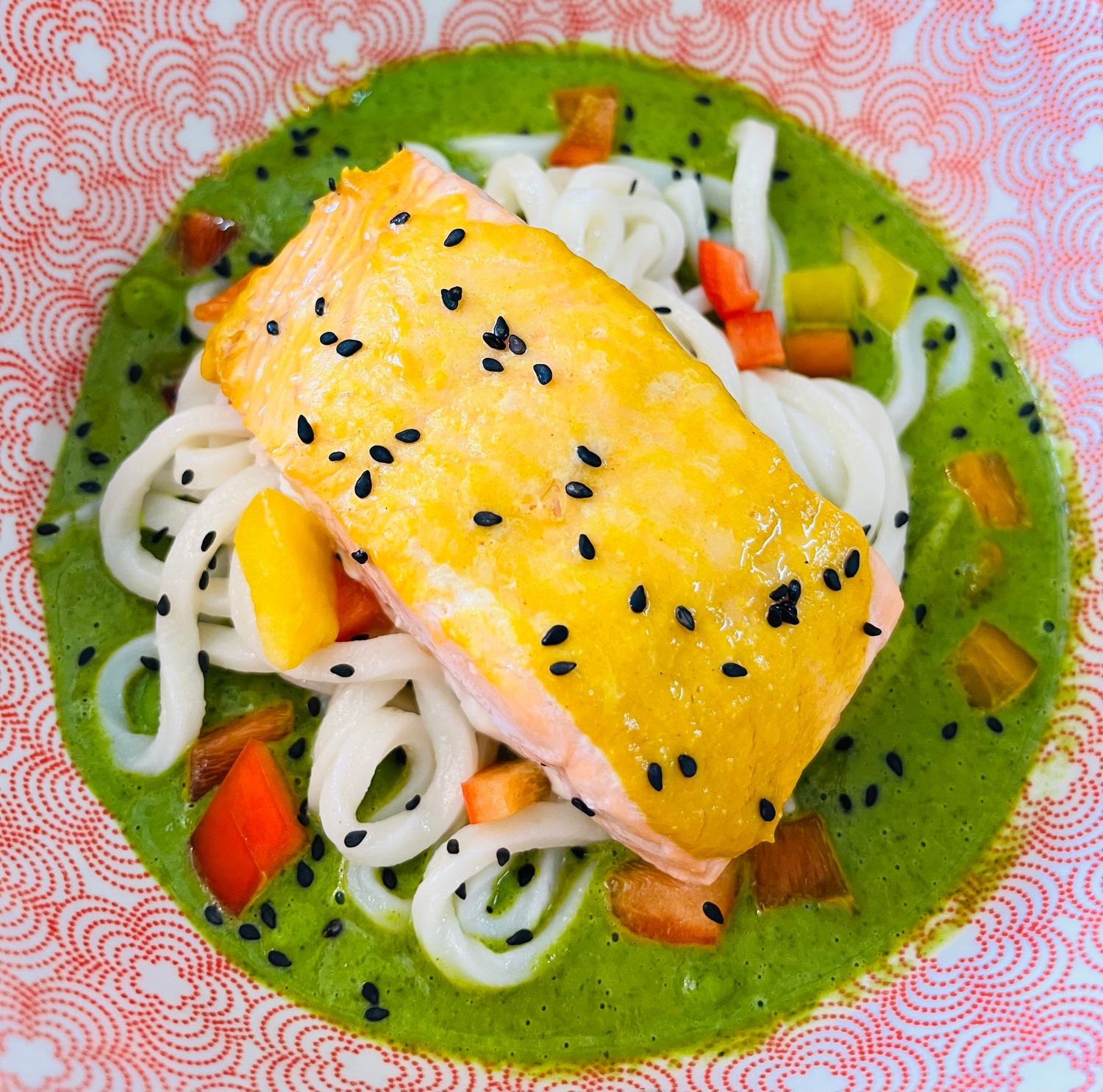 Saumon sauce crémeuse mangue-coco-basilic, Size: Individuel