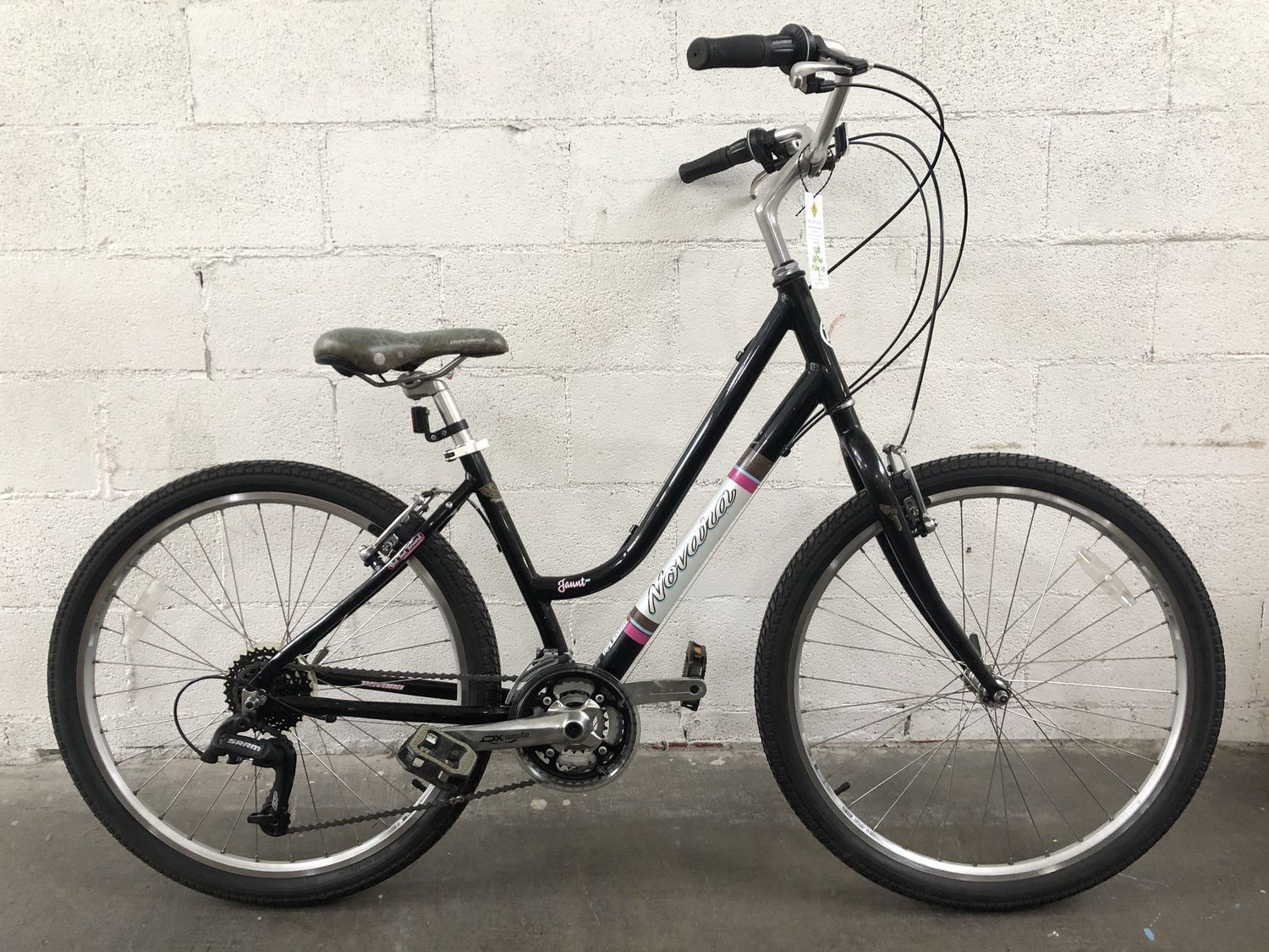 Novara Jaunt XX Bicycle