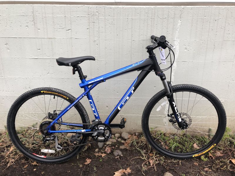 GT Avalanche 3.0 Bicycle