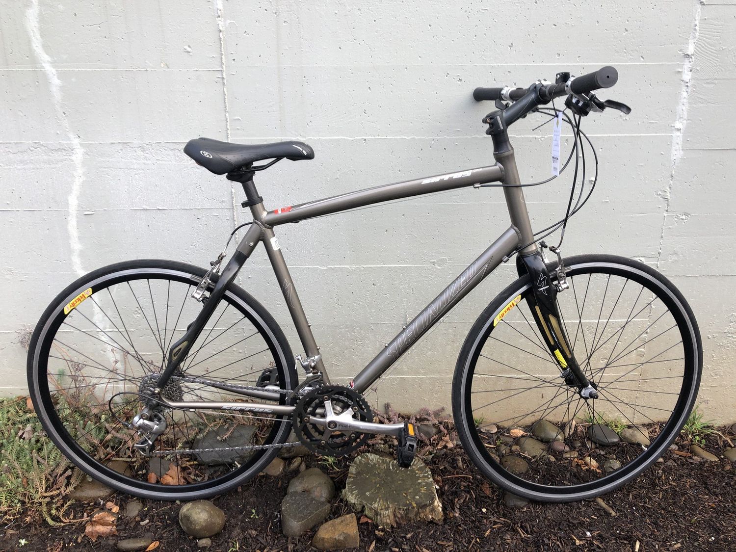 Specialized Sirrus Comp Bicycle