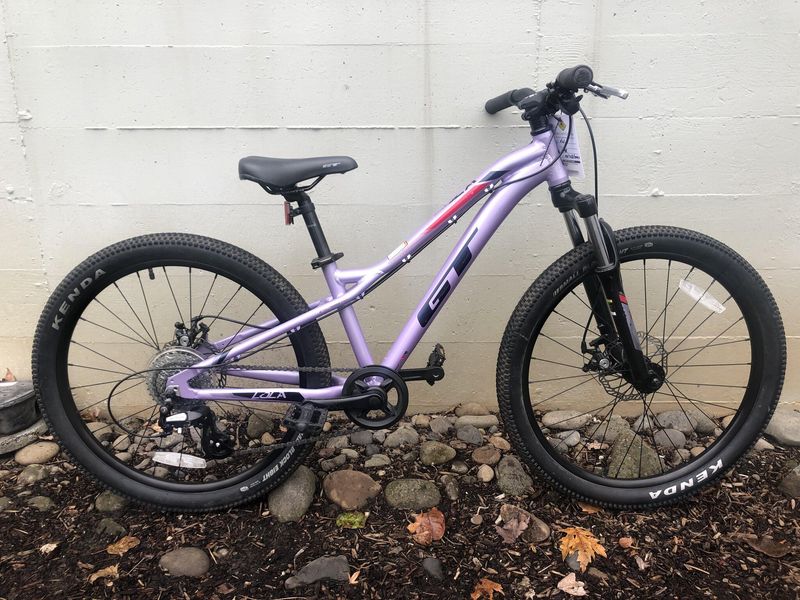 GT Lola 24 Bicycle
