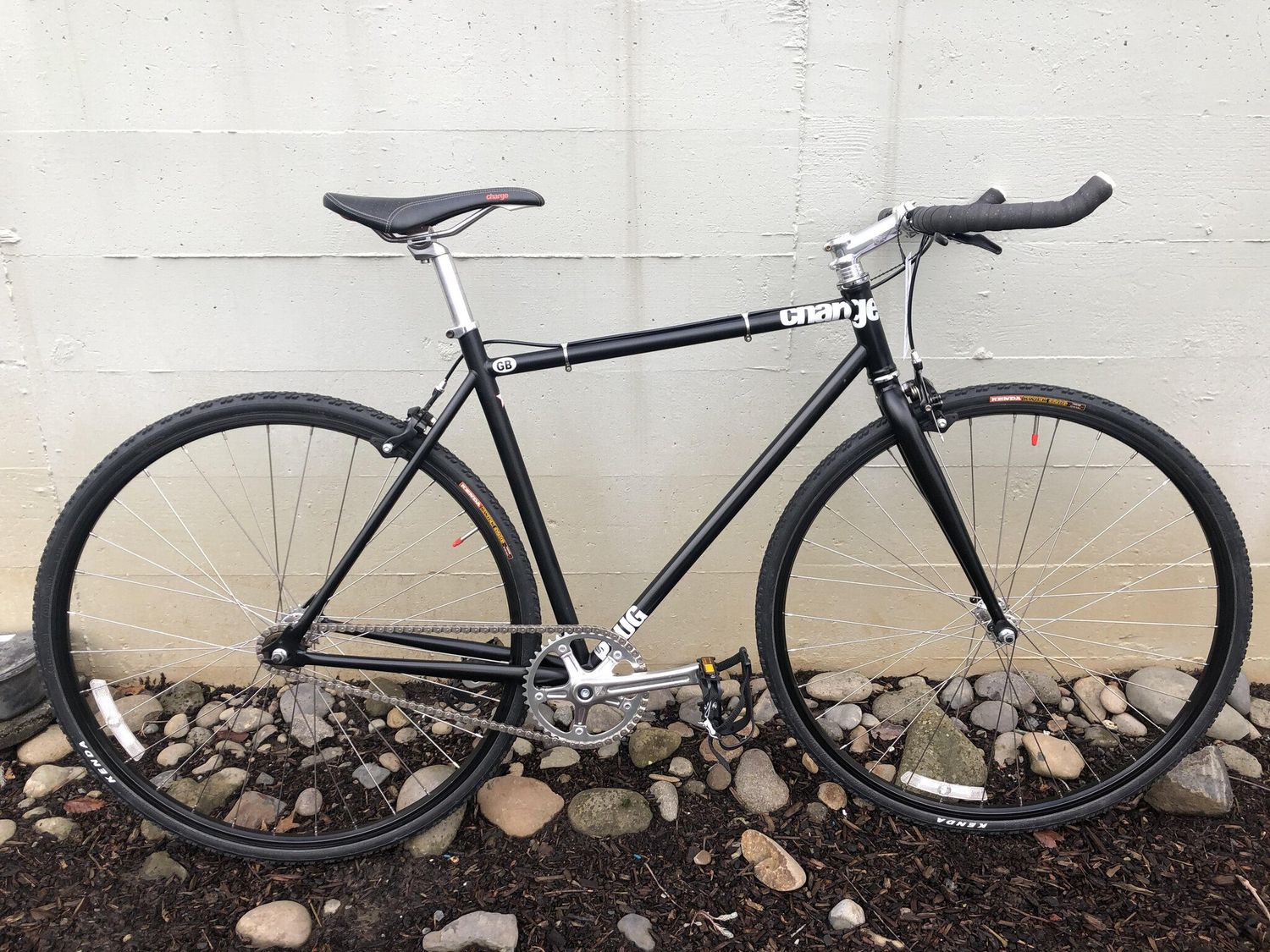 Charge Bikes Plug 1 Bicycle