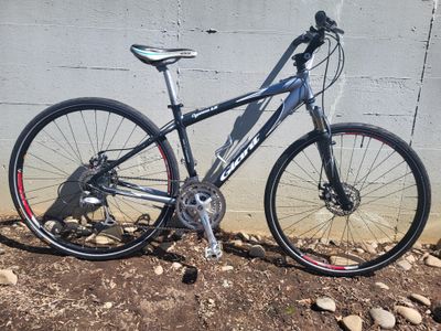 Giant Cypress LX Bicycle