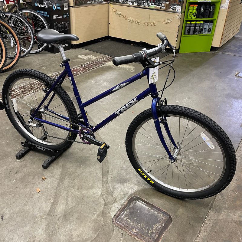 Trek 830 Mountain Track Bicycle