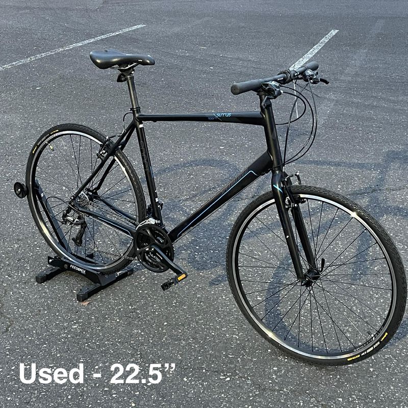 Specialized Sirrus Sport Bicycle