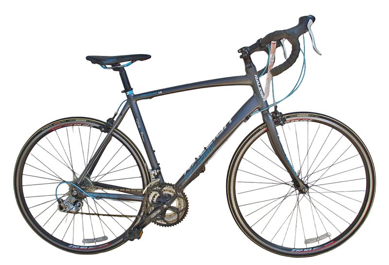 Raleigh Revenio 1.0 Bicycle