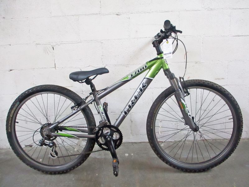 Trek 3 Series 3700 Bicycle