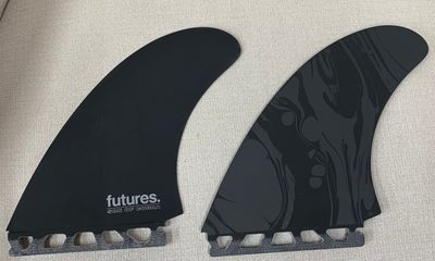   FUTURES  FINS    SON  OF  COBRA