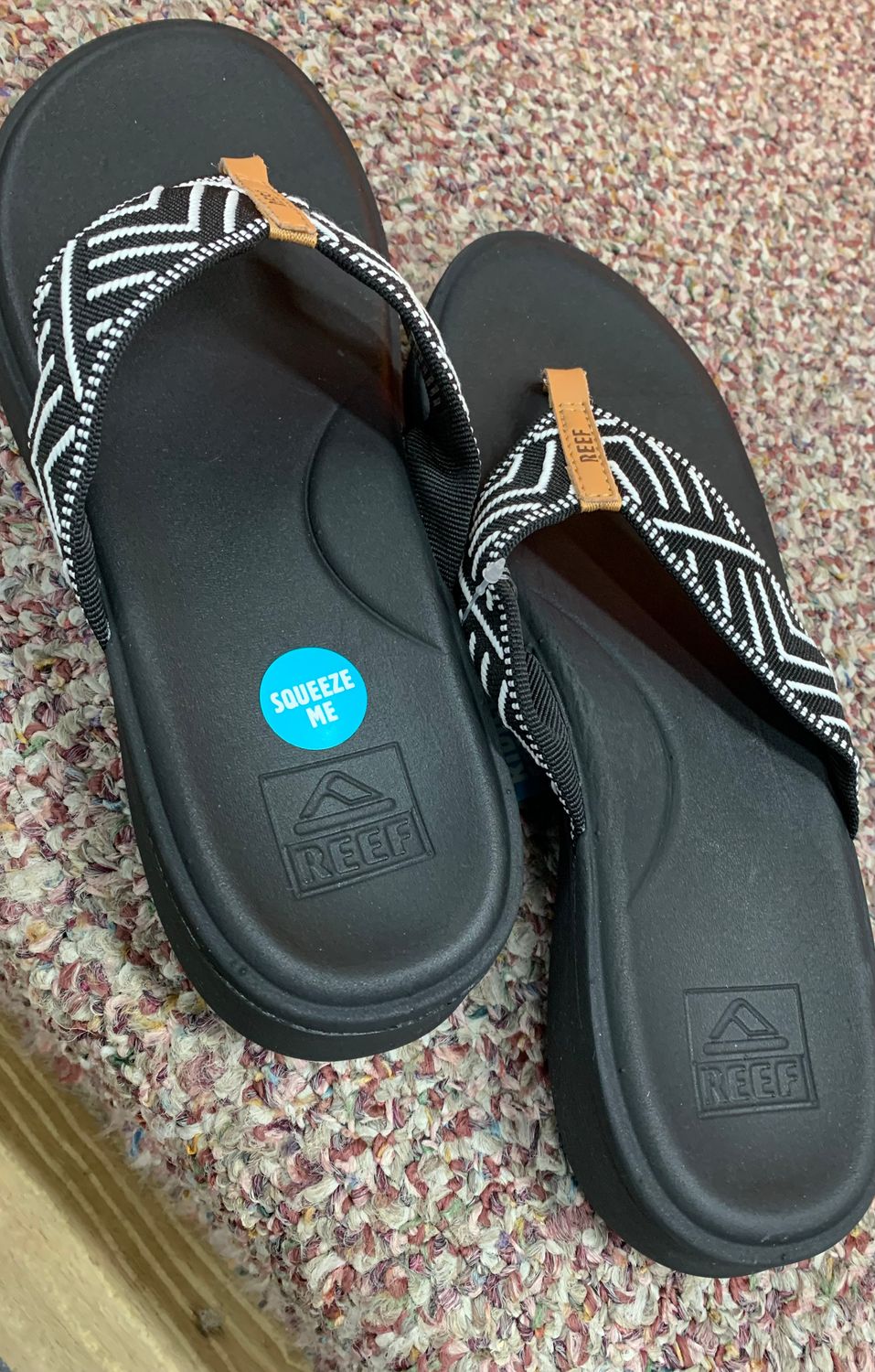 S25 REEF CUSHION CLOUD TX, Color: GEO BLACK, Size: 8