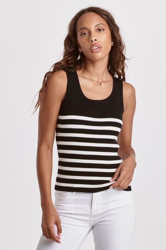 Oak Scoop Neck Sweater Tank