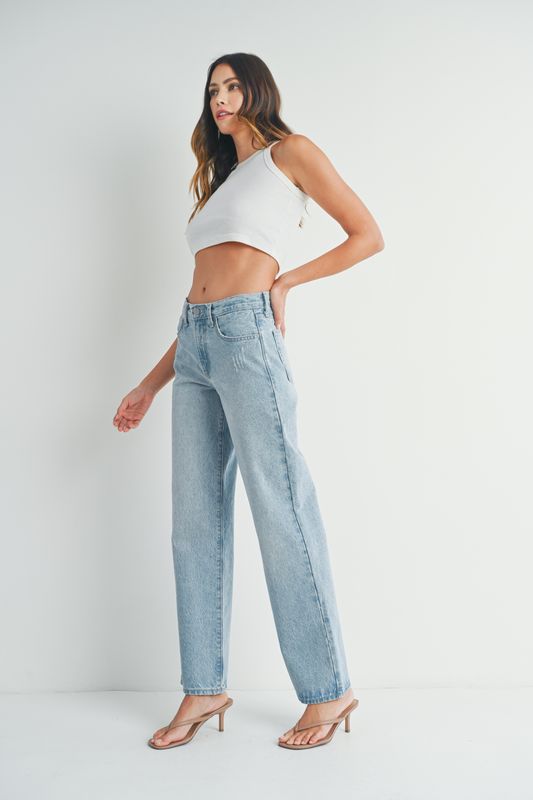 Relaxed Straight