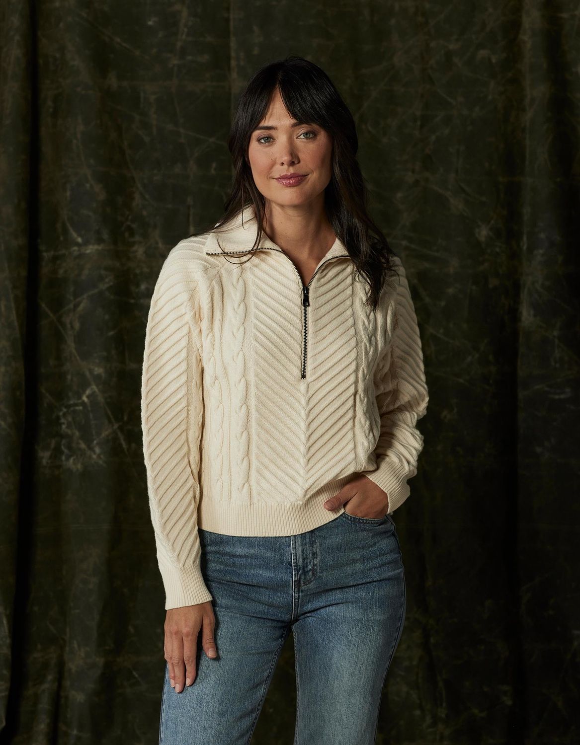 Lola Quarter Zip