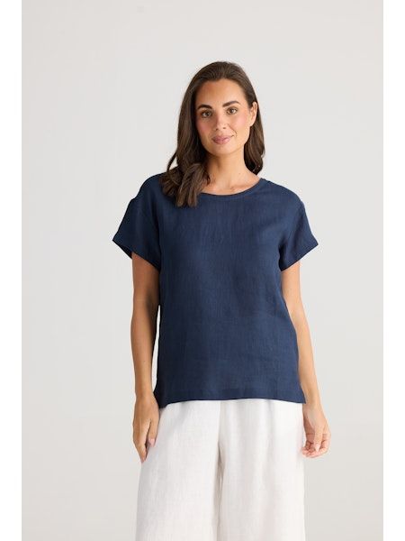 Captain Tee