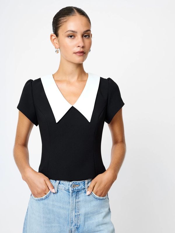 Azra Oversized Collar Top