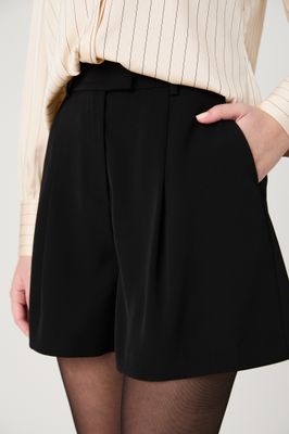 Harry Suiting Wide Leg Shorts