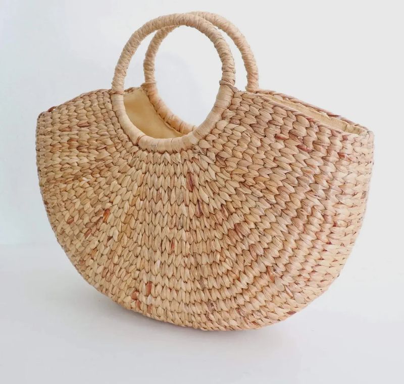 Summer On The Vineyard Tote
