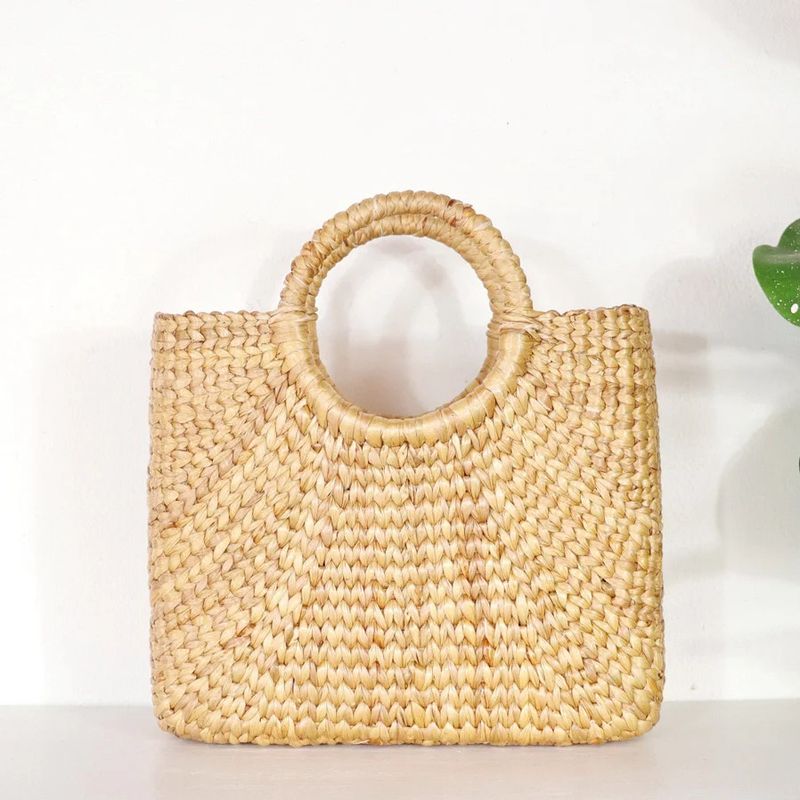 Straw Basket Tote