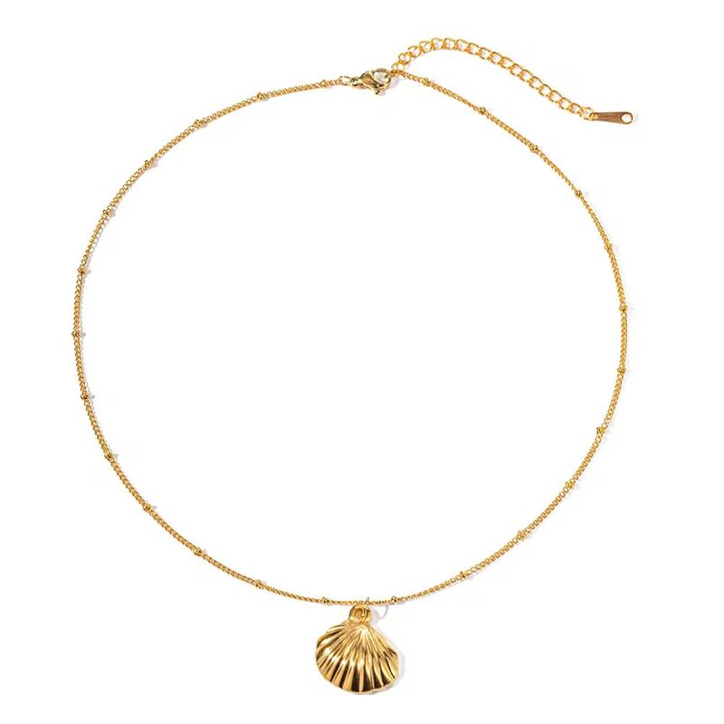 Lila Shell Necklace